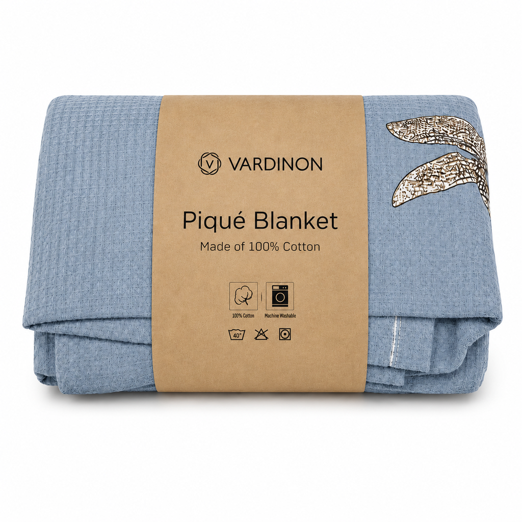 VARDINON Piqué Blanket – Dragonfly Design | 100% Cotton (200 × 220 cm)